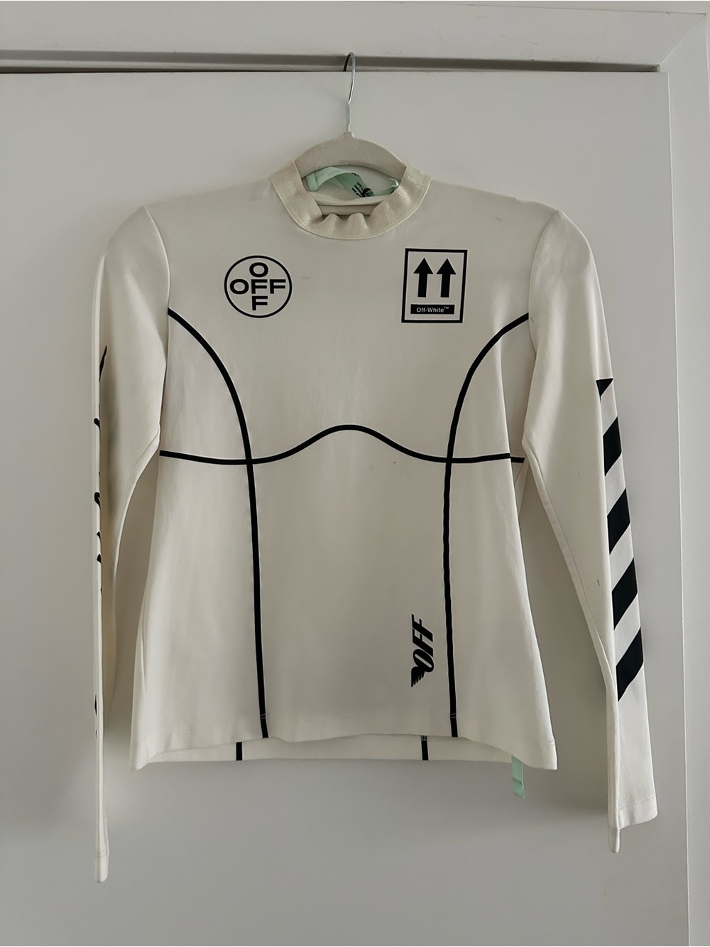 Off White Womans Long sleeve